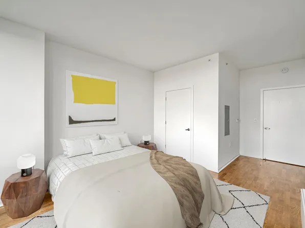 2030 Hudson Street image 124 of 284