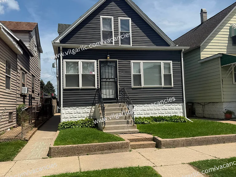 4023 Deodar St — Photo 1