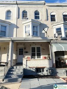 415 1/2 W Cedar St, Allentown, PA, 18102