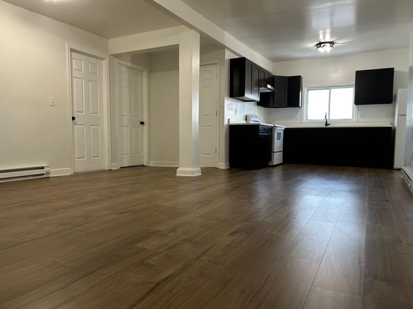 2716 Community Dr #4