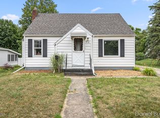 610 W Superior St, Wayland, MI 49348