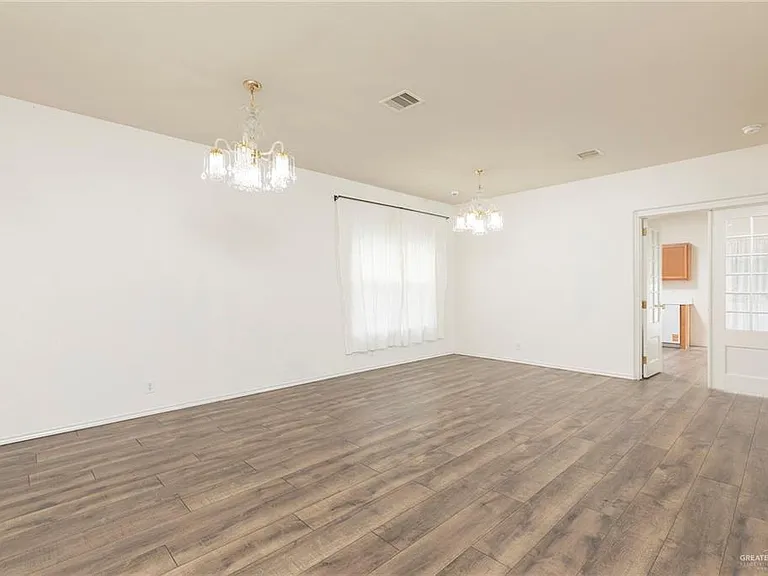 1505 Candy Ln — Photo 3