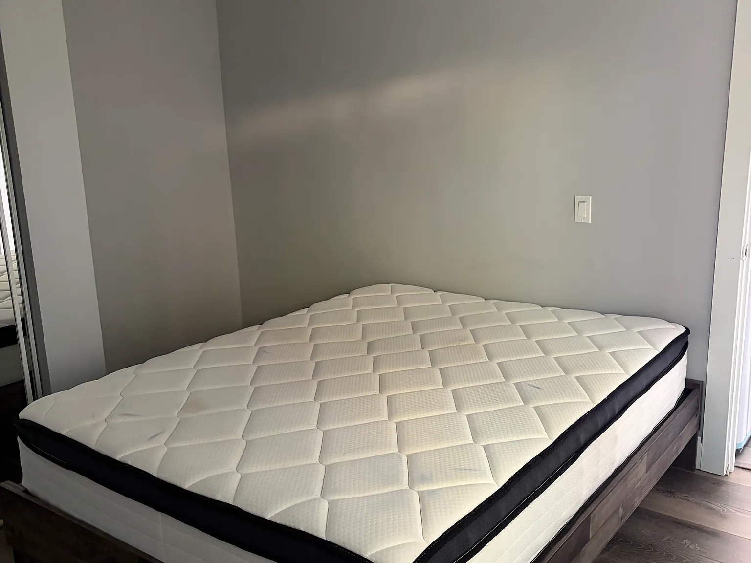 1 bed, 450 sqft, $1,600 — Photo 4