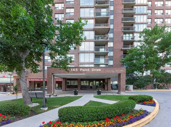 145 W Point Dr NW #1607, Calgary, AB T3B 4W1