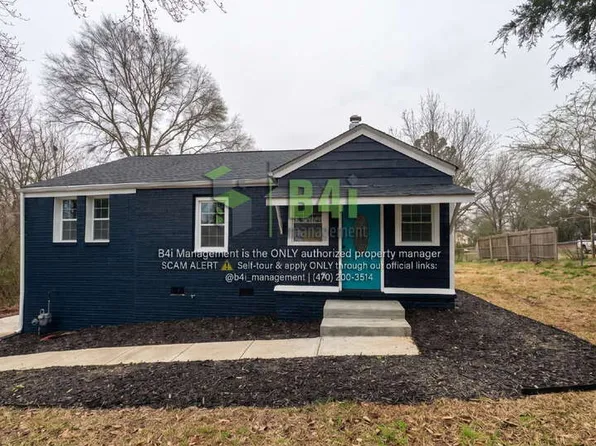 1418 E 10th St, West Point, GA 31833