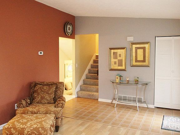 5th image of 3988 Magnolia Pl