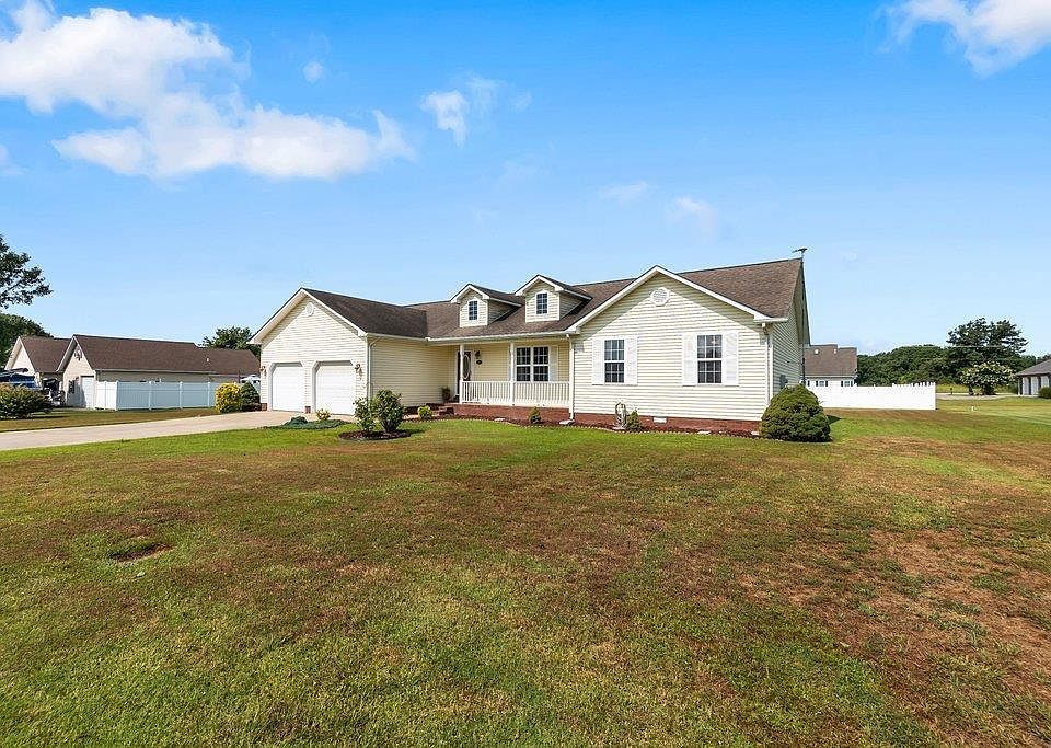 1203 Oakcrest Ln, Dexter, MO 63841 Zillow