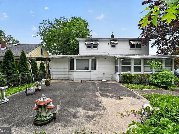 5th image of 200 Elizabeth Ave