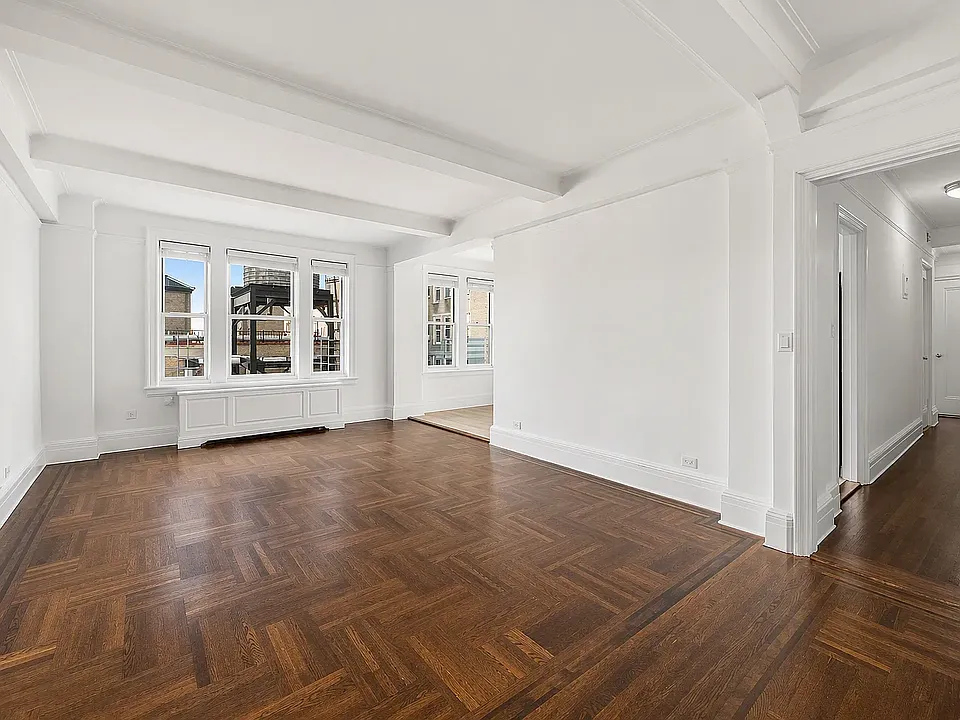 25 W 81st St #11D