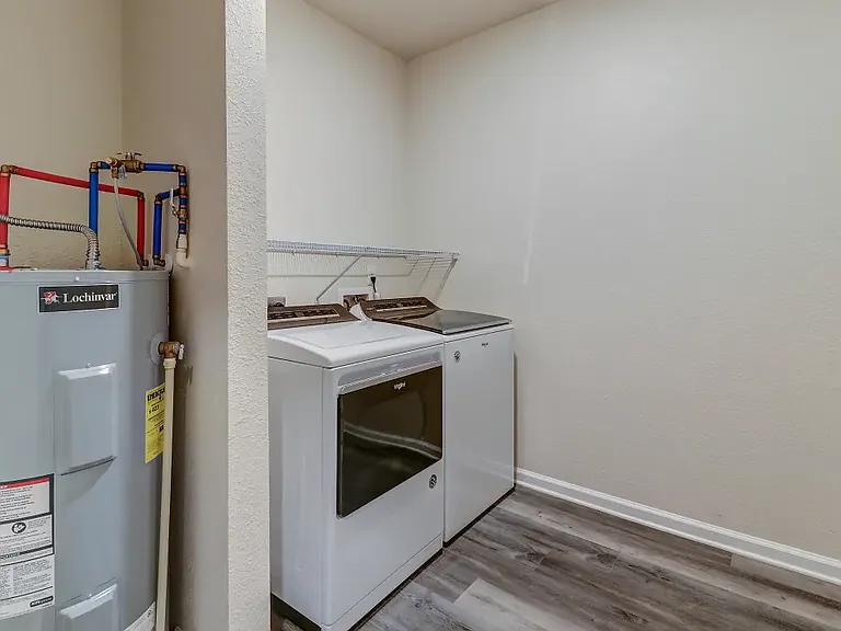 West Way I Apartments — Photo 30