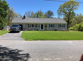 34 Montague Dr, West Yarmouth, MA 02673