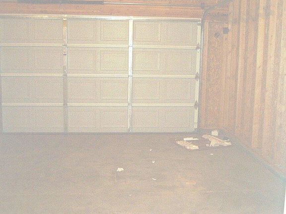4th image of 726 Penrose St