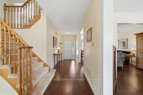 4th image of 5 Lofthouse Dr