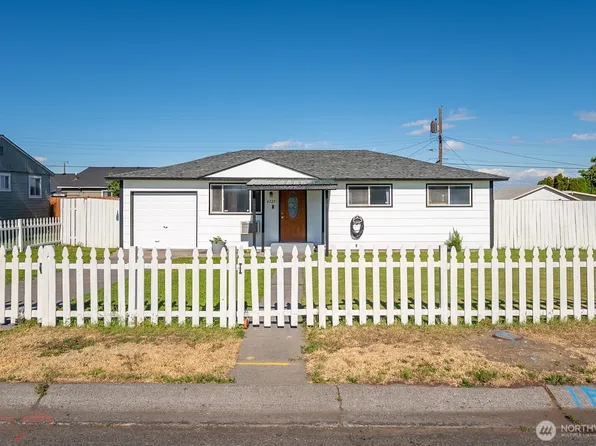 4325 Sun Drive NE, Moses Lake, WA 98837