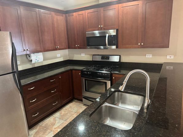 11206 Preller Ave # 303, Worth, IL 60482 – 2-bedroom rental in Worth