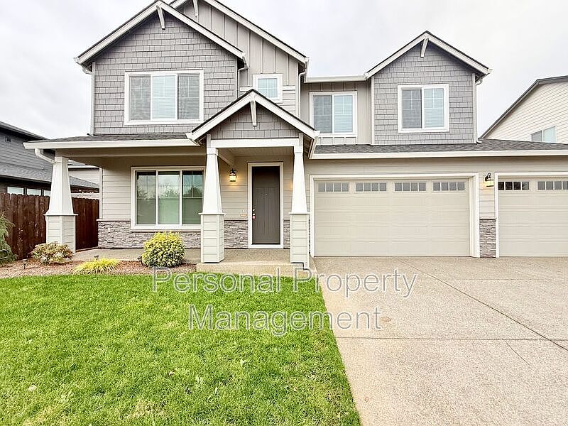 1st image of 8105 NE 167th Ave