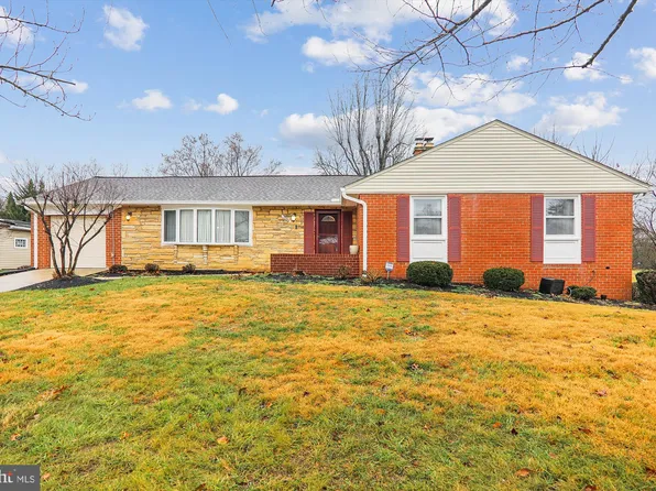 12004 Hunterton St, Upper Marlboro, MD 20774