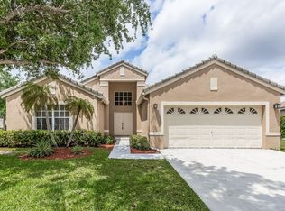 428 Cameron Dr, Fort Lauderdale, FL 33326
