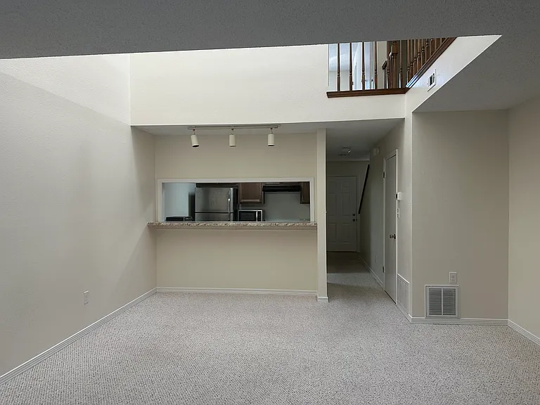 4276 Brookside Dr — Photo 5