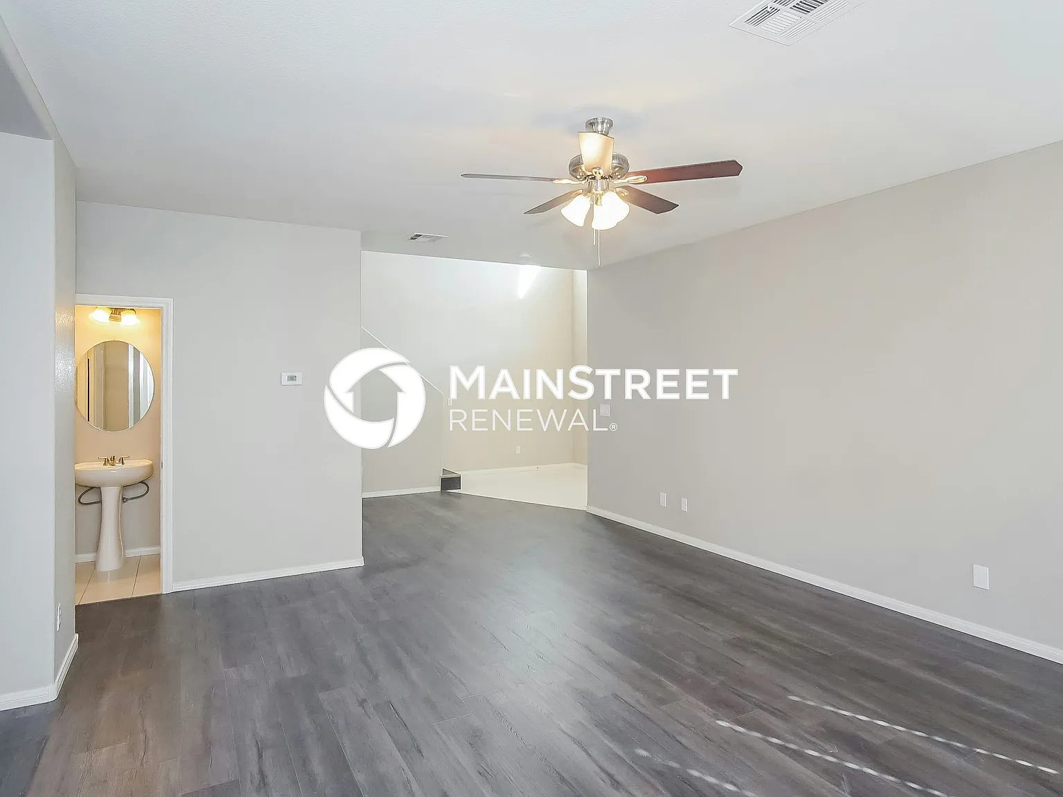 4361 Cottontail Ln — Photo 2
