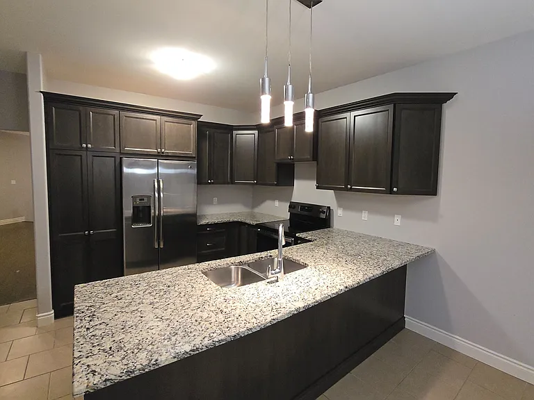 37 Stonecrest Blvd — Photo 4