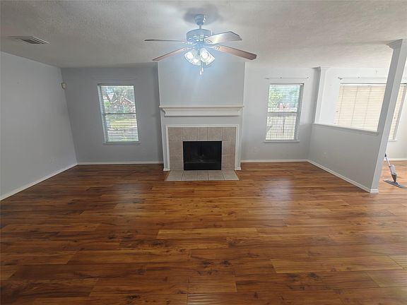 4th image of 3203 Morningtide Ct