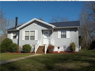 138 Scary Rd, Scott Depot, WV 25560