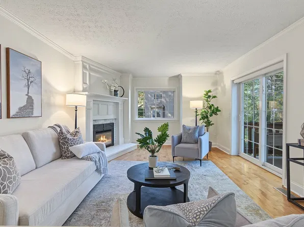 16 Treasure Way Unit 16, Ashland, MA 01721