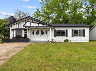 826 Charles Dr, Ada, OK 74820