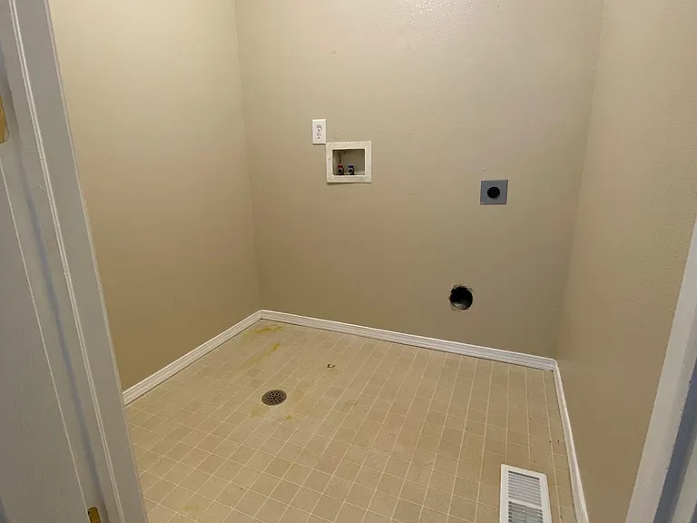 4125 Daylilly Dr — Photo 17