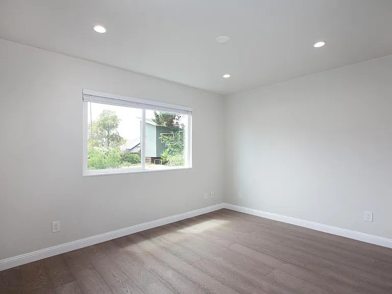 Secondary bedroom, view 1