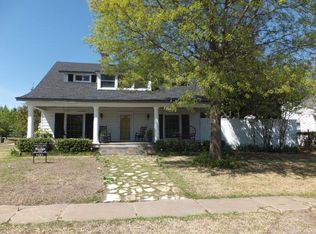 104 W 17th St, Ada, OK 74820