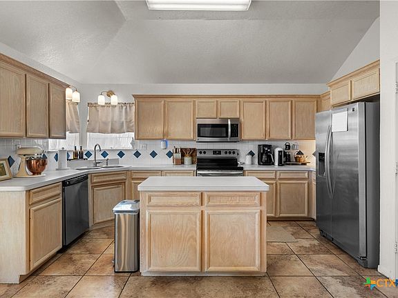 5th image of 2406 Basalt Dr