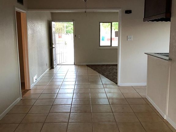 4th image of 1232 E Navajo St