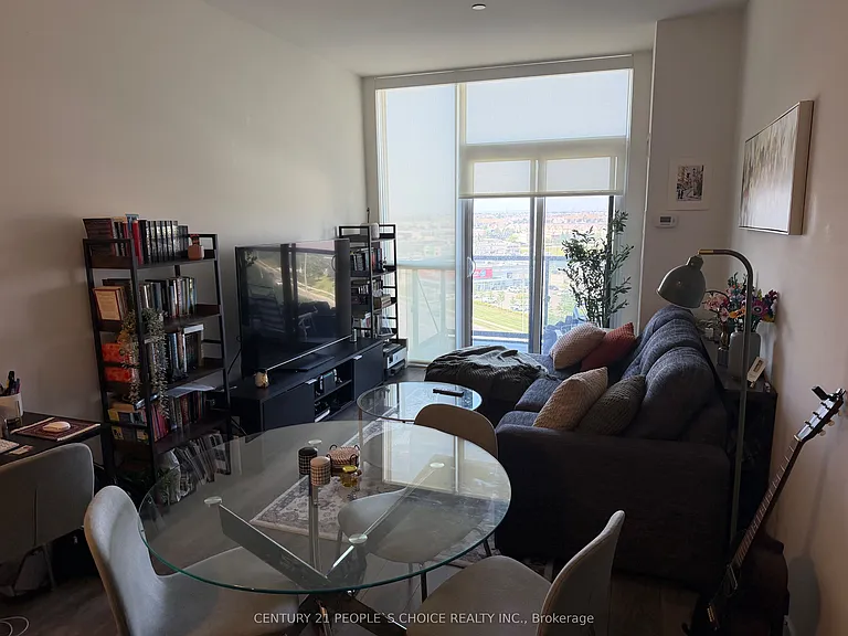 4633 Glen Erin Dr #911 — Photo 24