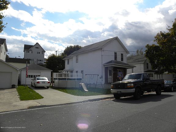 2nd image of 309 Willow Ave