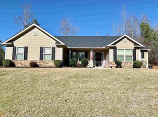 57 E Coggins Rd, Newnan, GA 30263