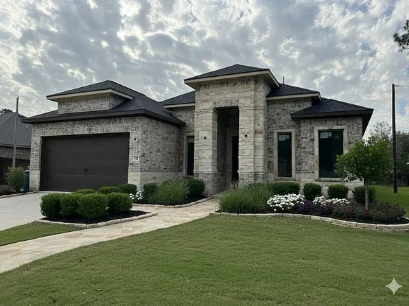 117 S Noble Rd, Texas City, TX 77591