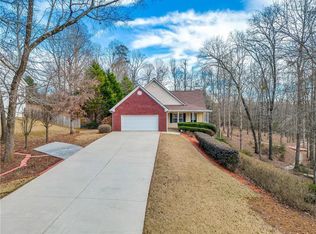 255 Lamar Ln, Hoschton, GA 30548