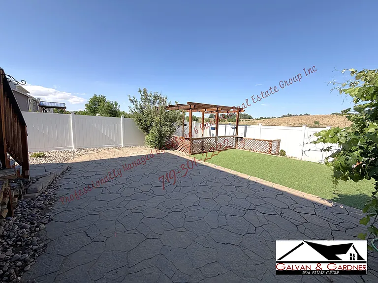 9101 Sentry Dr — Photo 52