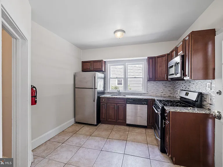 34 S Woodland Ave #36 — Photo 8