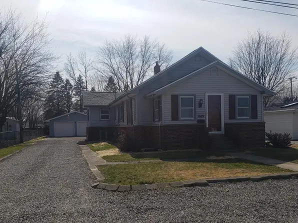 1605 W Green St, Frankfort, IN 46041