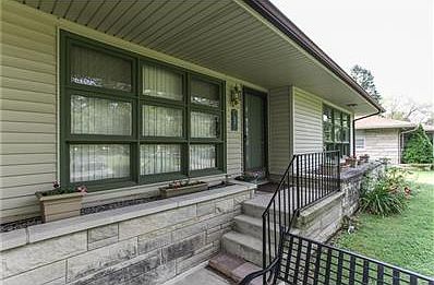 3rd image of 524 Tom Van Arden Dr