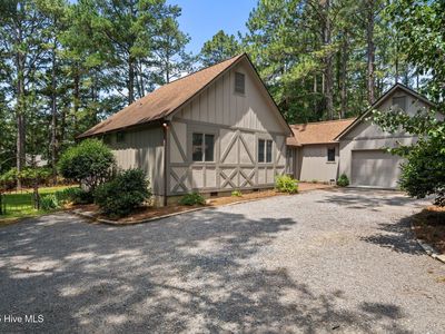 11 Apawamis Road, Pinehurst, NC, 28374