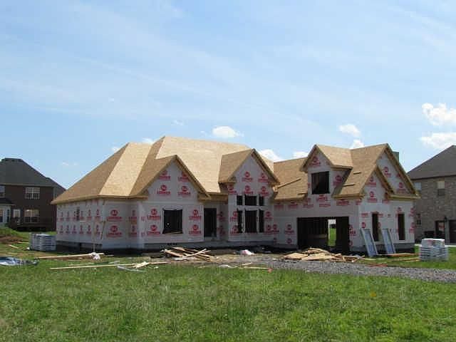 2nd image of 3217 Robinwood Dr