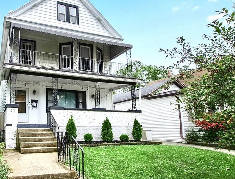 1st image of 47 Abbottsford Pl #2