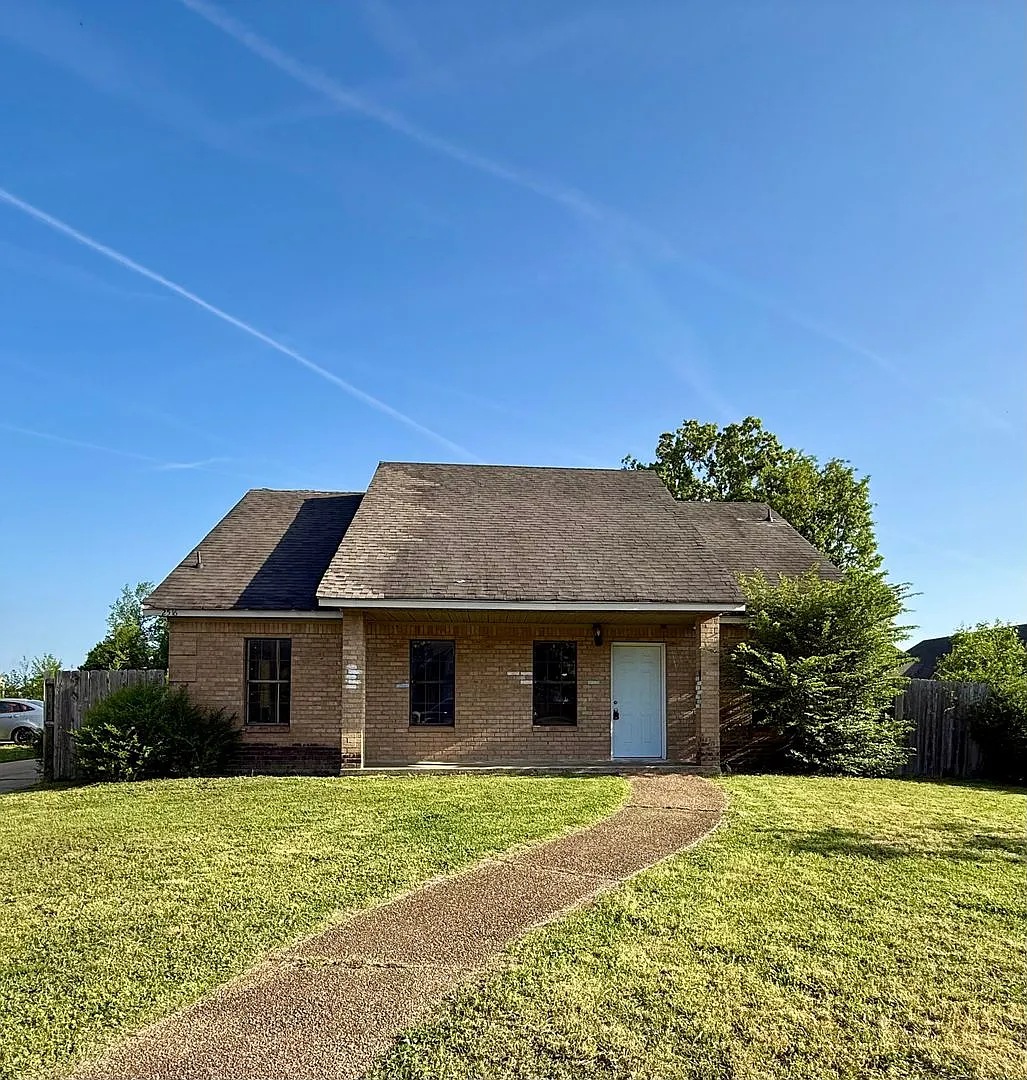2516 Glenn Place, Jonesboro AR — Photo 1