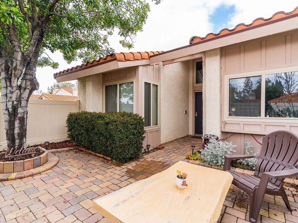 1st image of 2050 Pine Terrace Dr