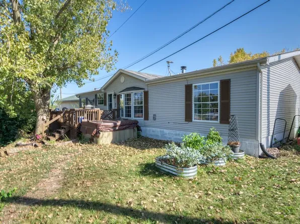 18530 W 3000 North Rd, Reddick, IL 60961