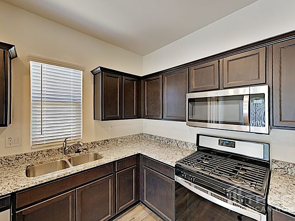 3rd image of 33628 N Draba Ln